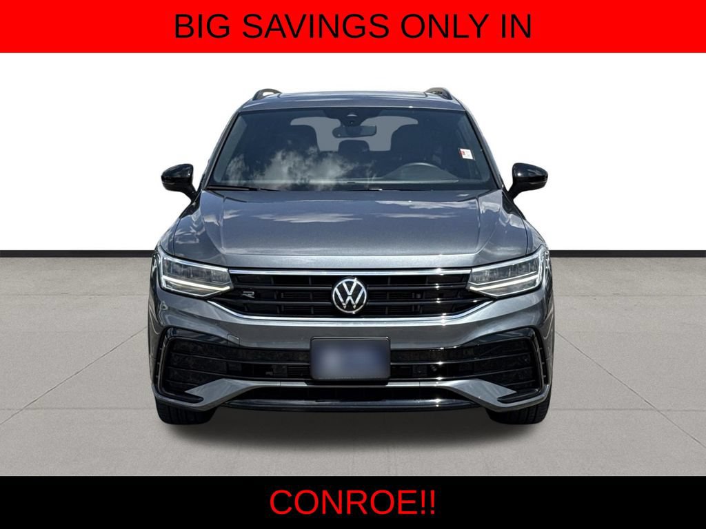 Used 2024 Volkswagen Tiguan SE R-Line FWD image 2