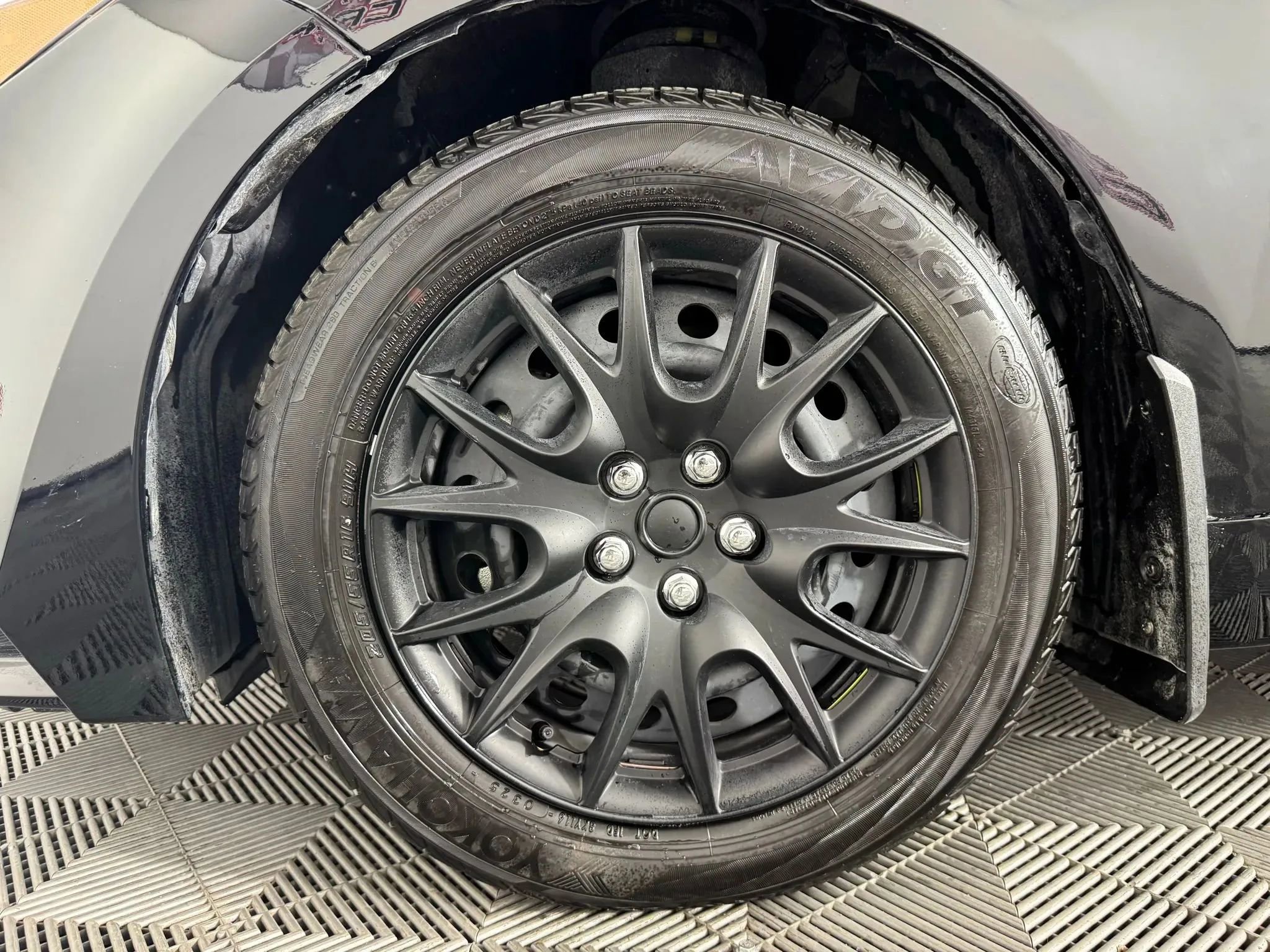 Used 2025 Toyota Corolla LE FWD image 38