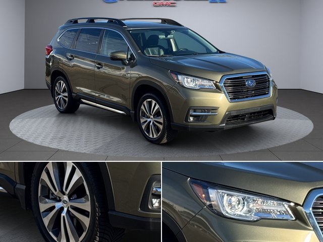 Used 2022 Subaru Ascent Limited w/ Technology Package image 2