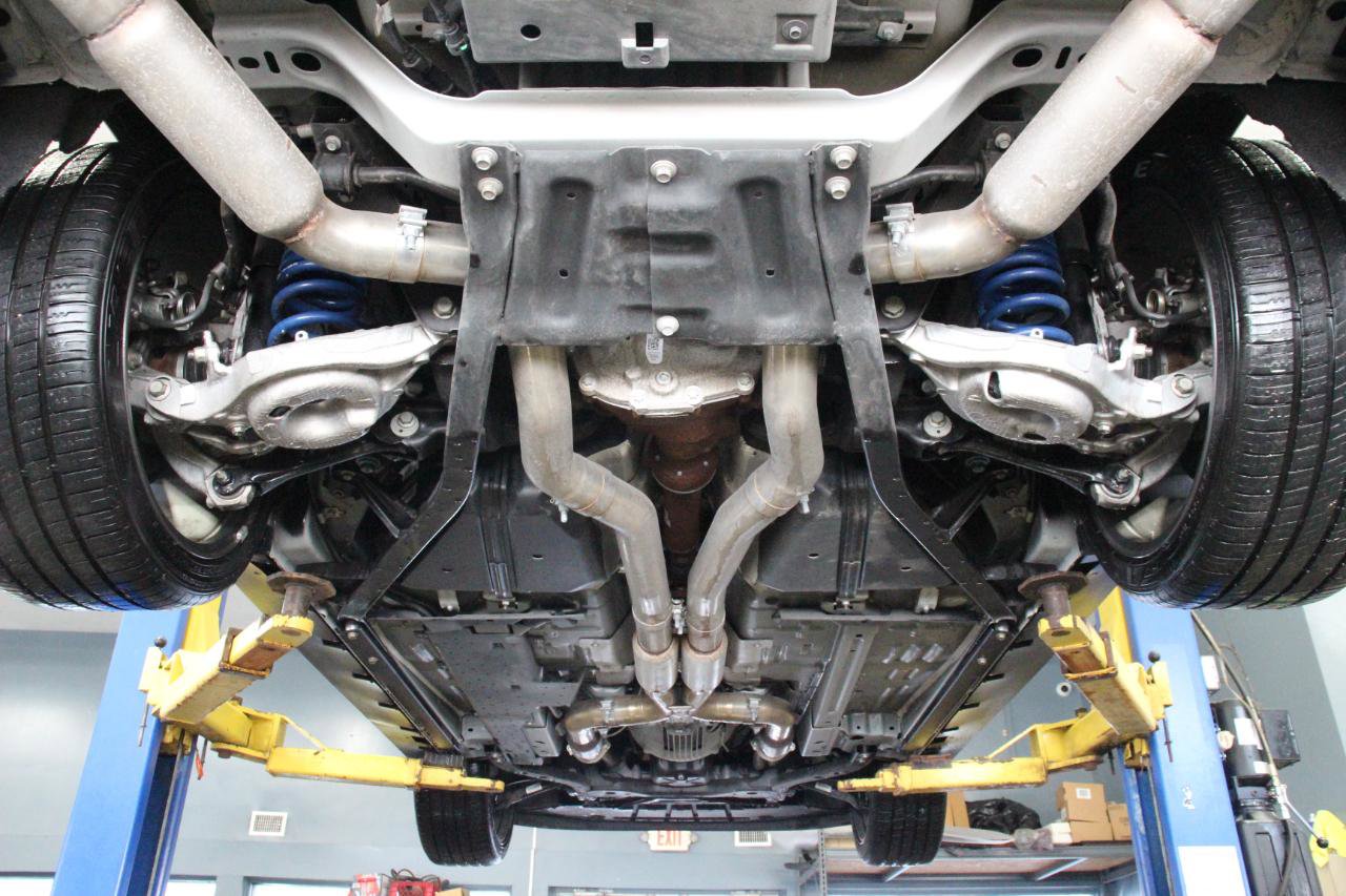 Used 2015 Ford Mustang GT Premium w/ Equipment Group 401A image 96