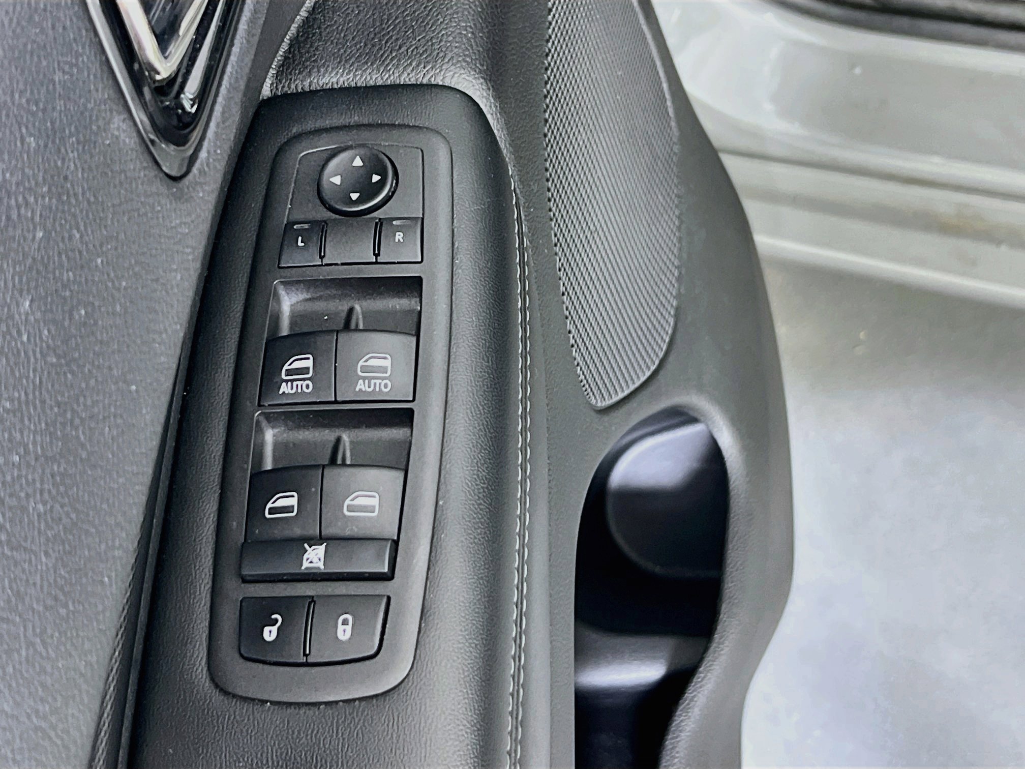 Used 2022 Dodge Durango GT AWD/4WD image 18