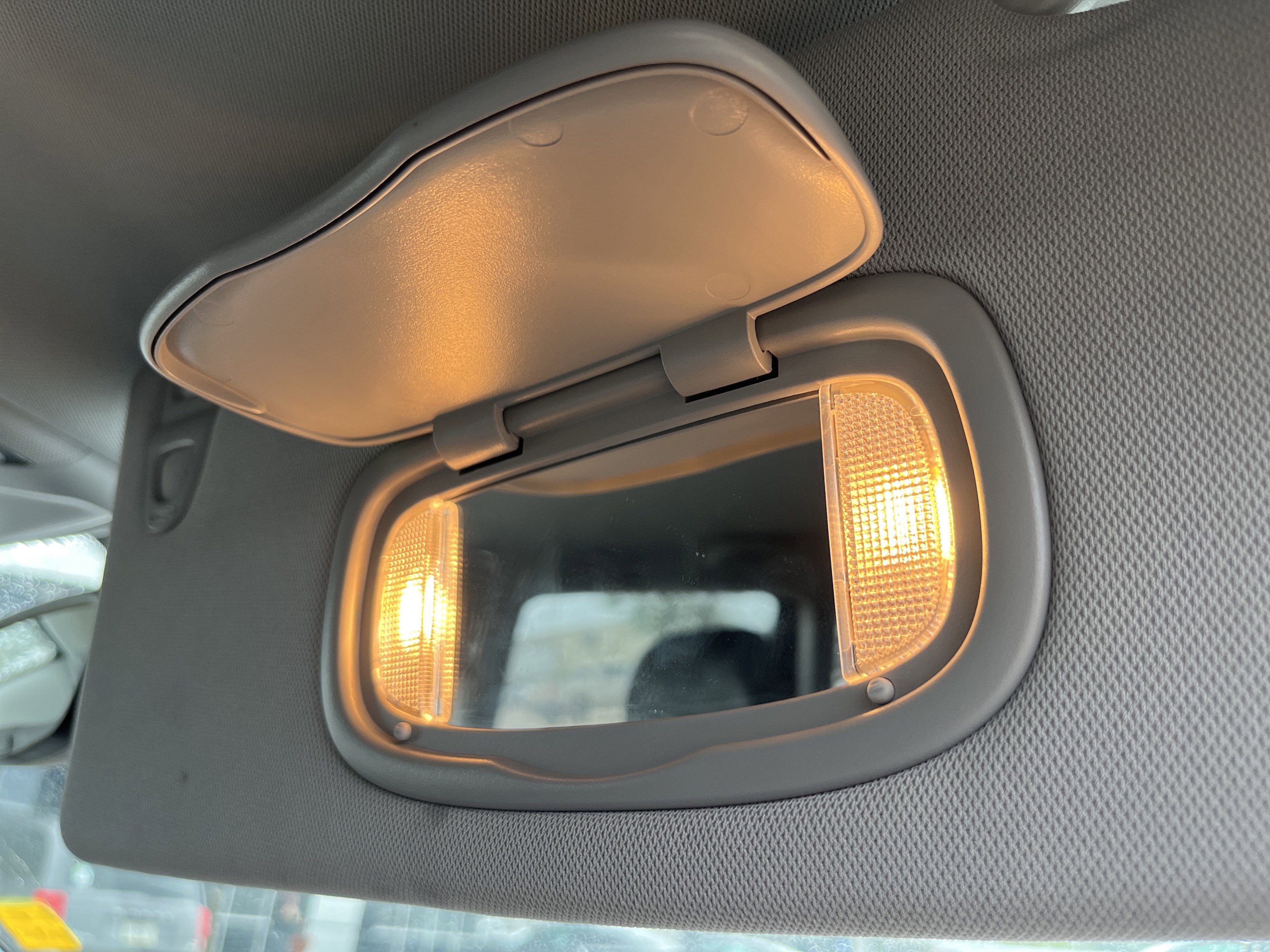 Used 2022 Jeep Compass Limited image 23