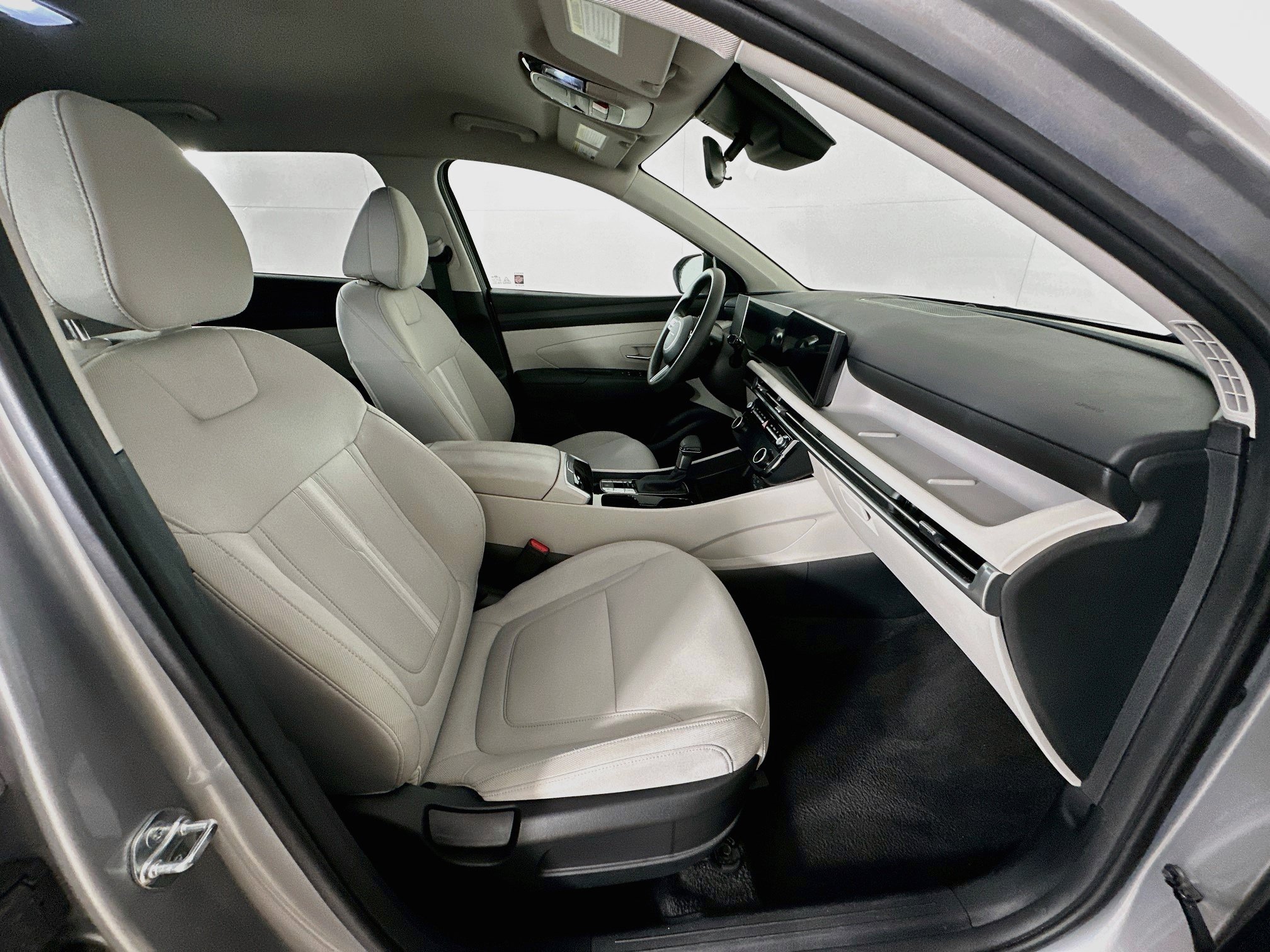 Used 2026 Hyundai Tucson SEL Plus FWD image 30