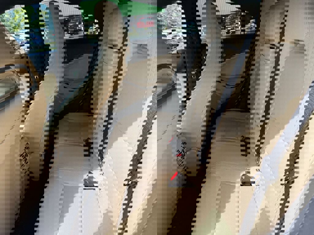 Used 2019 Mercedes-Benz CLA 250 4MATIC image 23