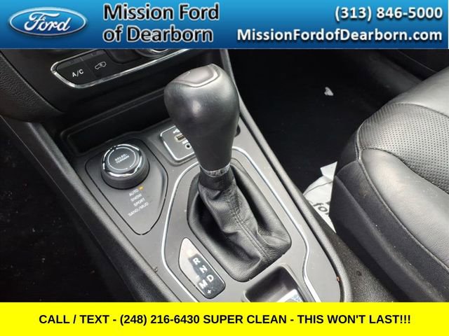 Used 2021 Jeep Cherokee Latitude Lux image 16