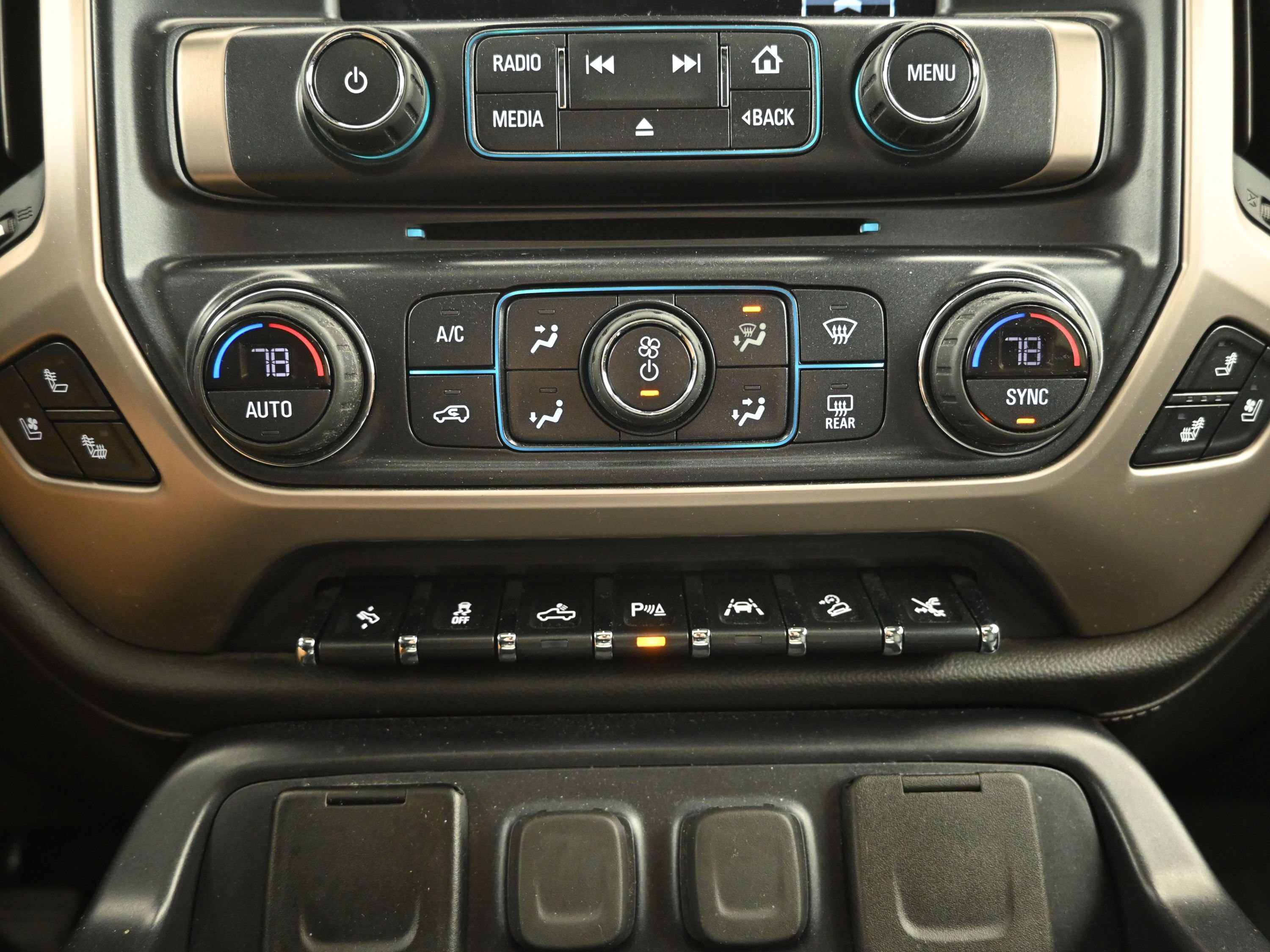 Used 2018 GMC Sierra 1500 Denali w/ Denali Ultimate Package image 17