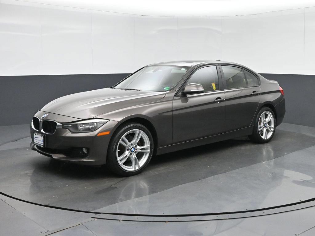 Used 2015 BMW 328i xDrive Sedan AWD/4WD image 3
