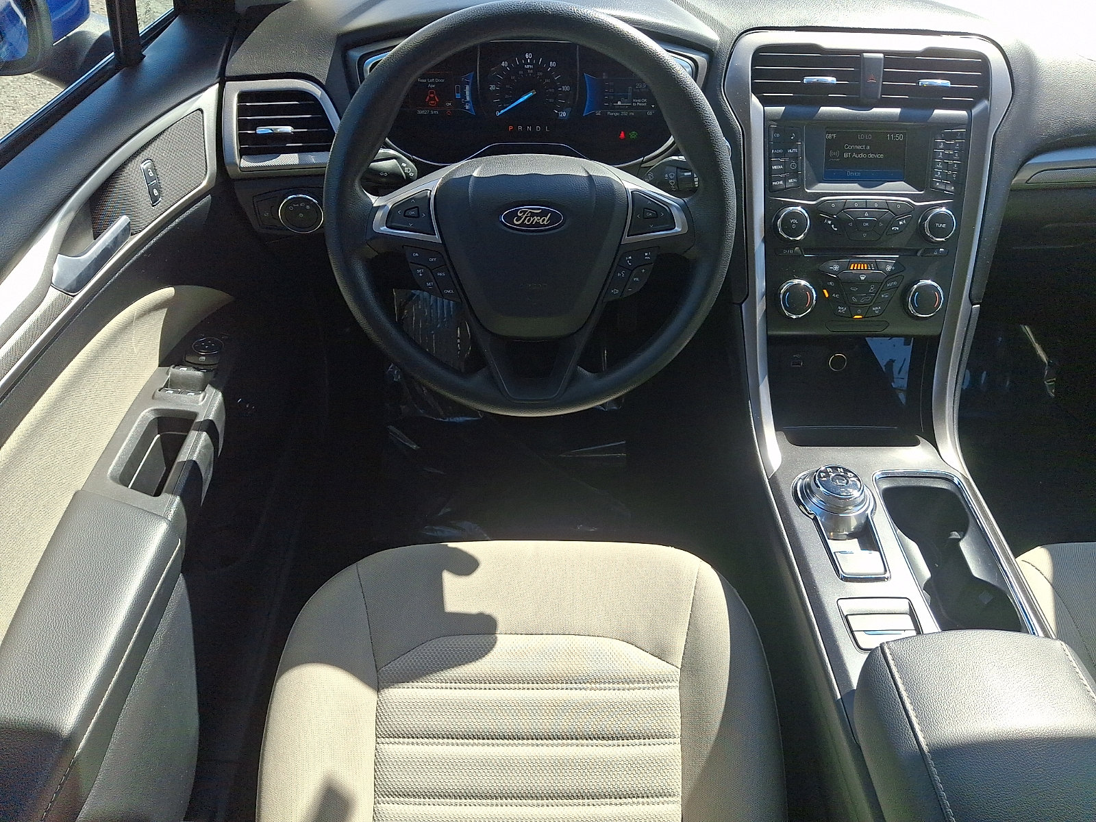 Used 2017 Ford Fusion S FWD image 12
