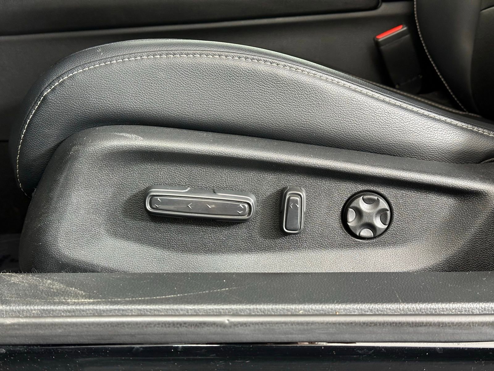 Used 2018 Honda Accord Sport image 7