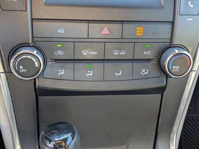Used 2015 Toyota Camry LE image 13