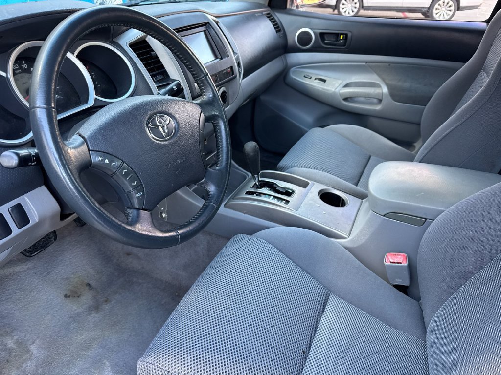 Used 2006 Toyota Tacoma PreRunner RWD image 10