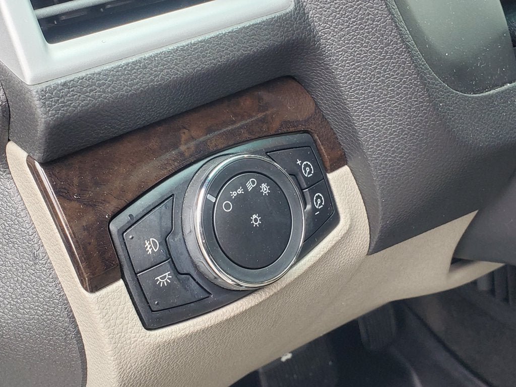 Used 2011 Ford Explorer Limited FWD image 9