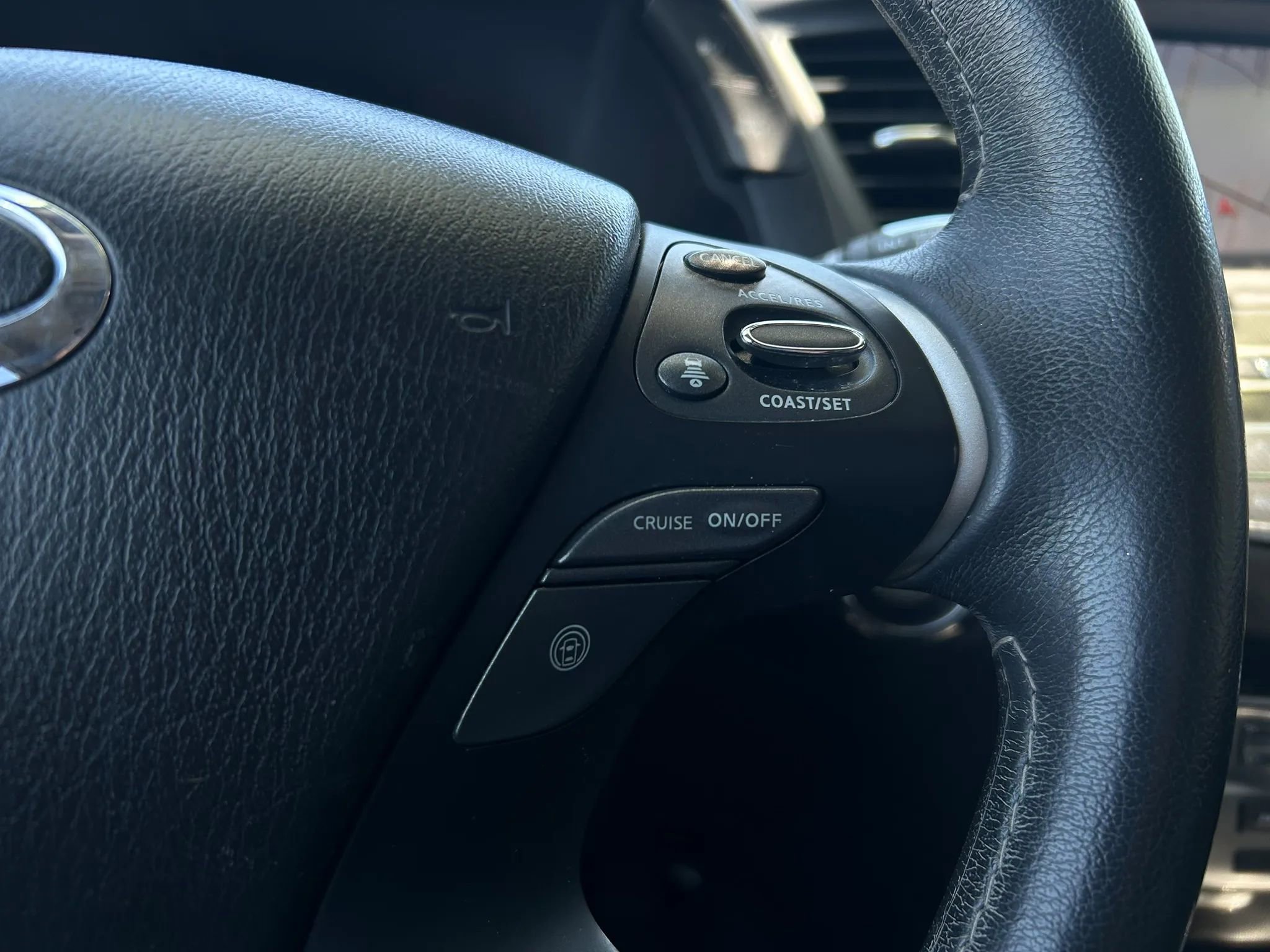 Used 2019 INFINITI QX60 Luxe w/ Essential Package AWD/4WD image 10
