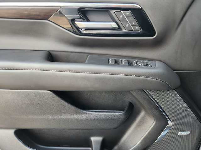 Used 2026 Chevrolet Tahoe LT w/ Comfort Package RWD image 25