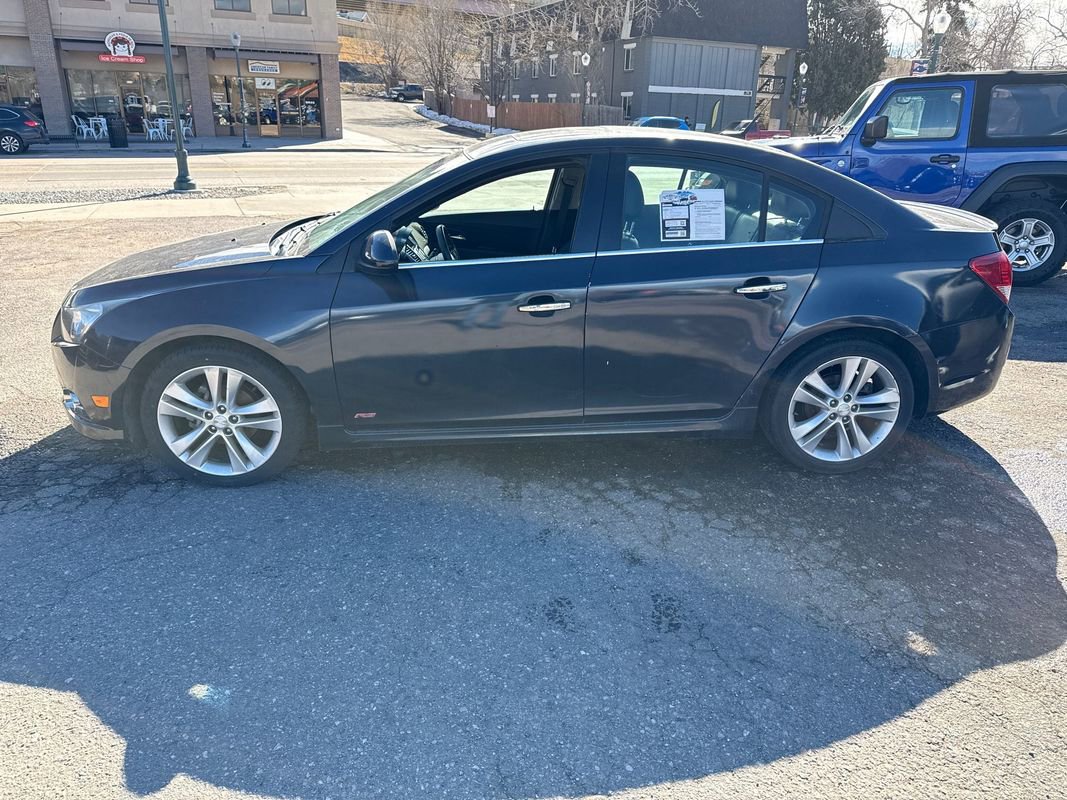 Used 2014 Chevrolet Cruze LTZ w/ RS Package FWD image 4