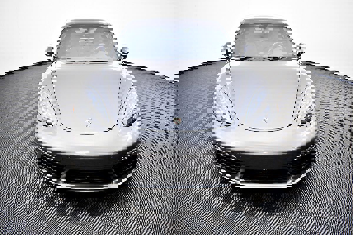 Used 2017 Porsche 718 Cayman S image 3