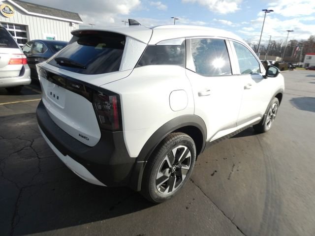 New 2026 Nissan Kicks SV w/ SV Premium Package image 3