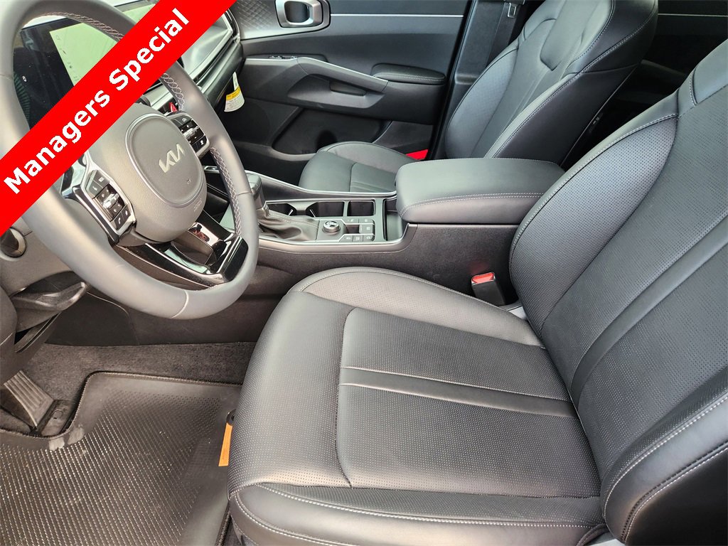 New 2025 Kia Sorento EX w/ Panoramic Sunroof Package image 9