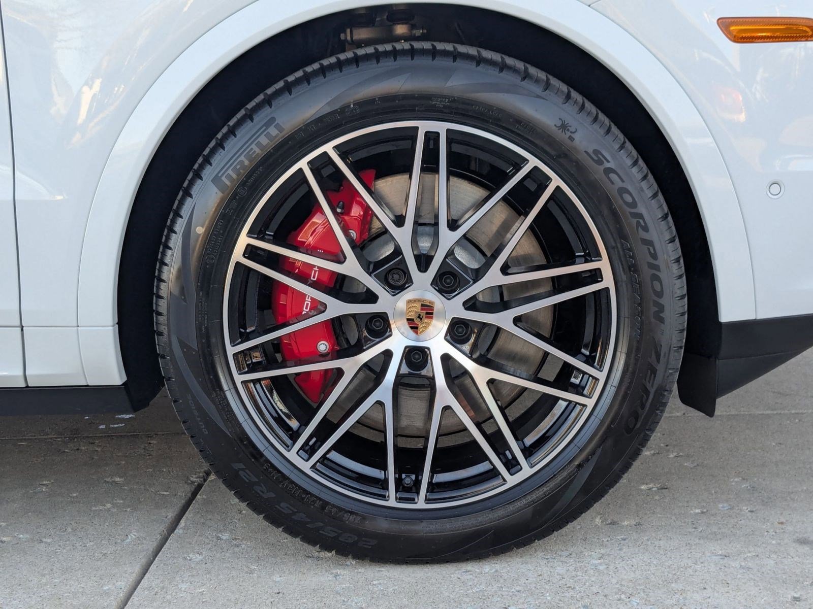 New 2026 Porsche Cayenne S image 29