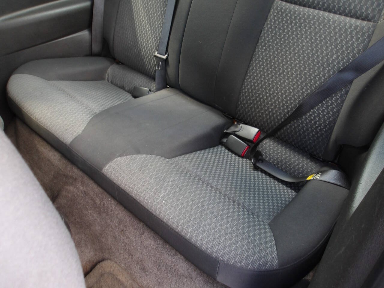 Used 2006 Chevrolet Cobalt LT w/ Preferred Equipment Group FWD image 19