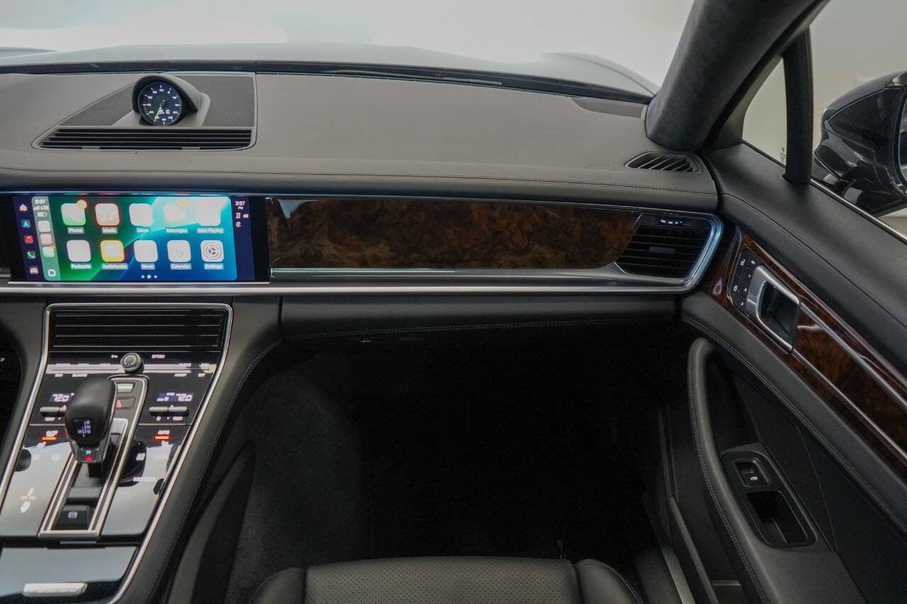 Used 2023 Porsche Panamera Turbo S image 45