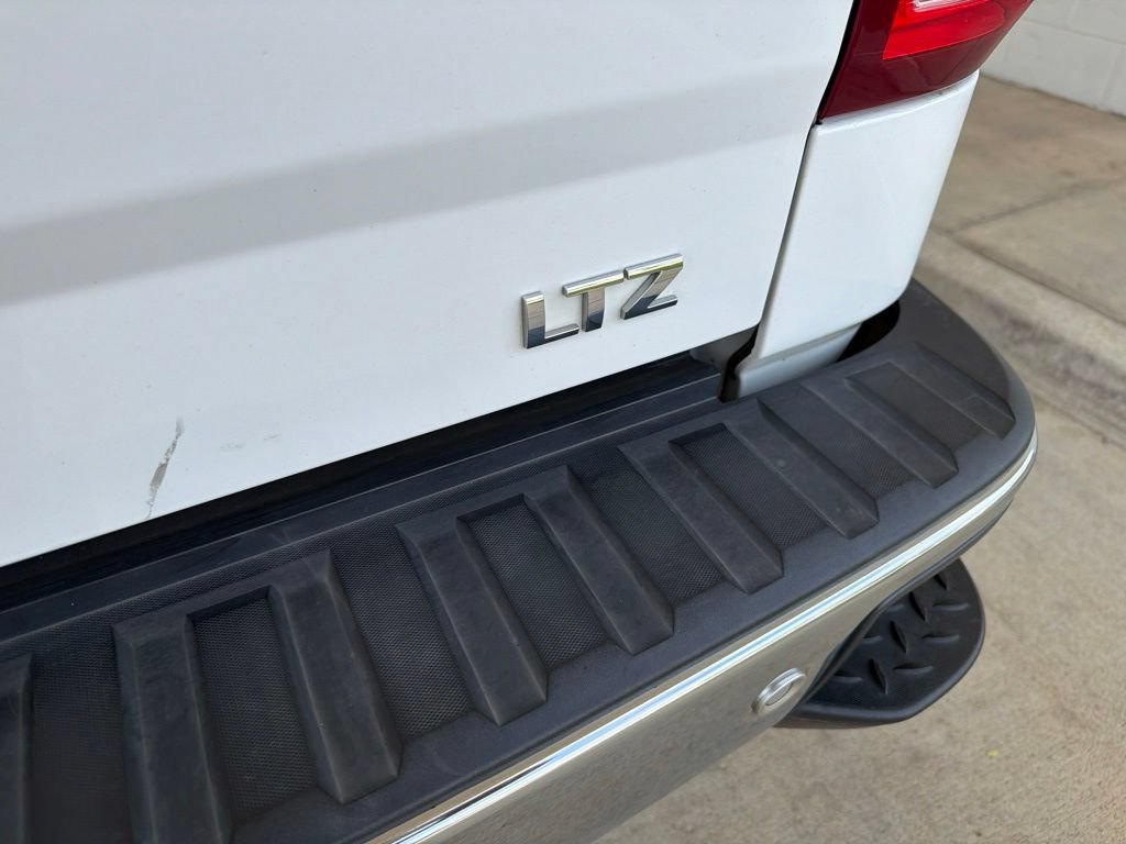 Used 2017 Chevrolet Silverado 1500 LTZ w/ Sport Package AWD/4WD image 8