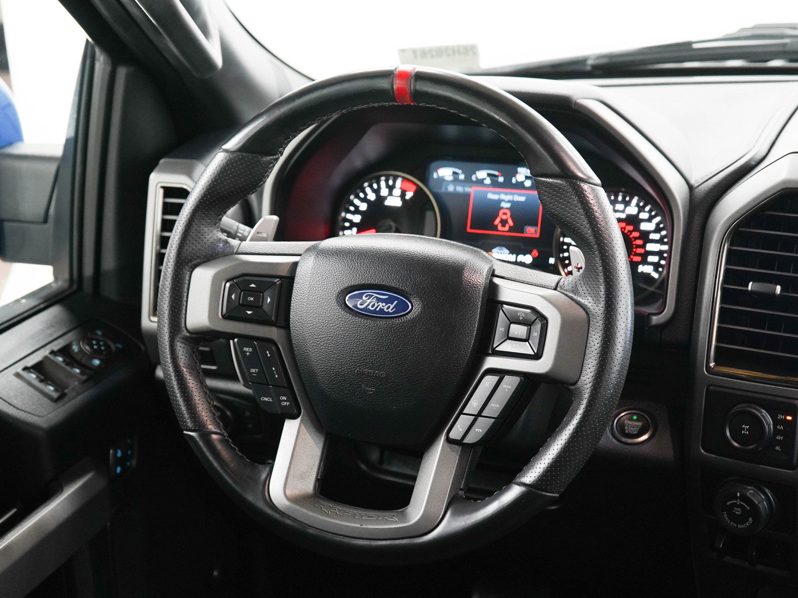 Used 2020 Ford F150 Raptor w/ Equipment Group 802A Luxury AWD/4WD image 14