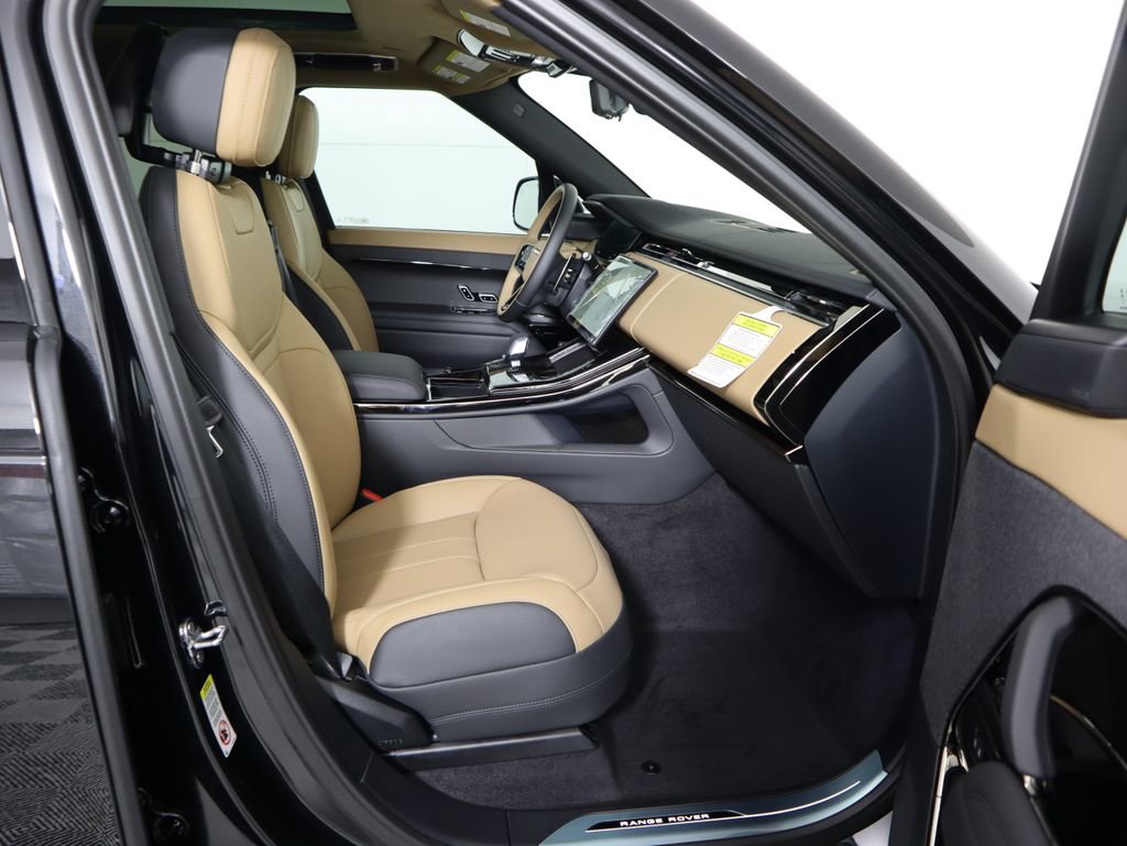 New 2026 Land Rover Range Rover Sport Dynamic SE image 22
