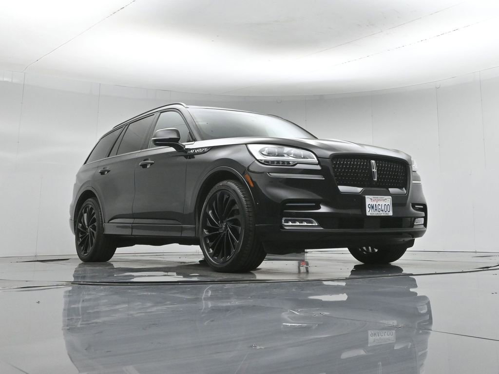 Used 2022 Lincoln Aviator Reserve w/ Equipment Group 201A image 47