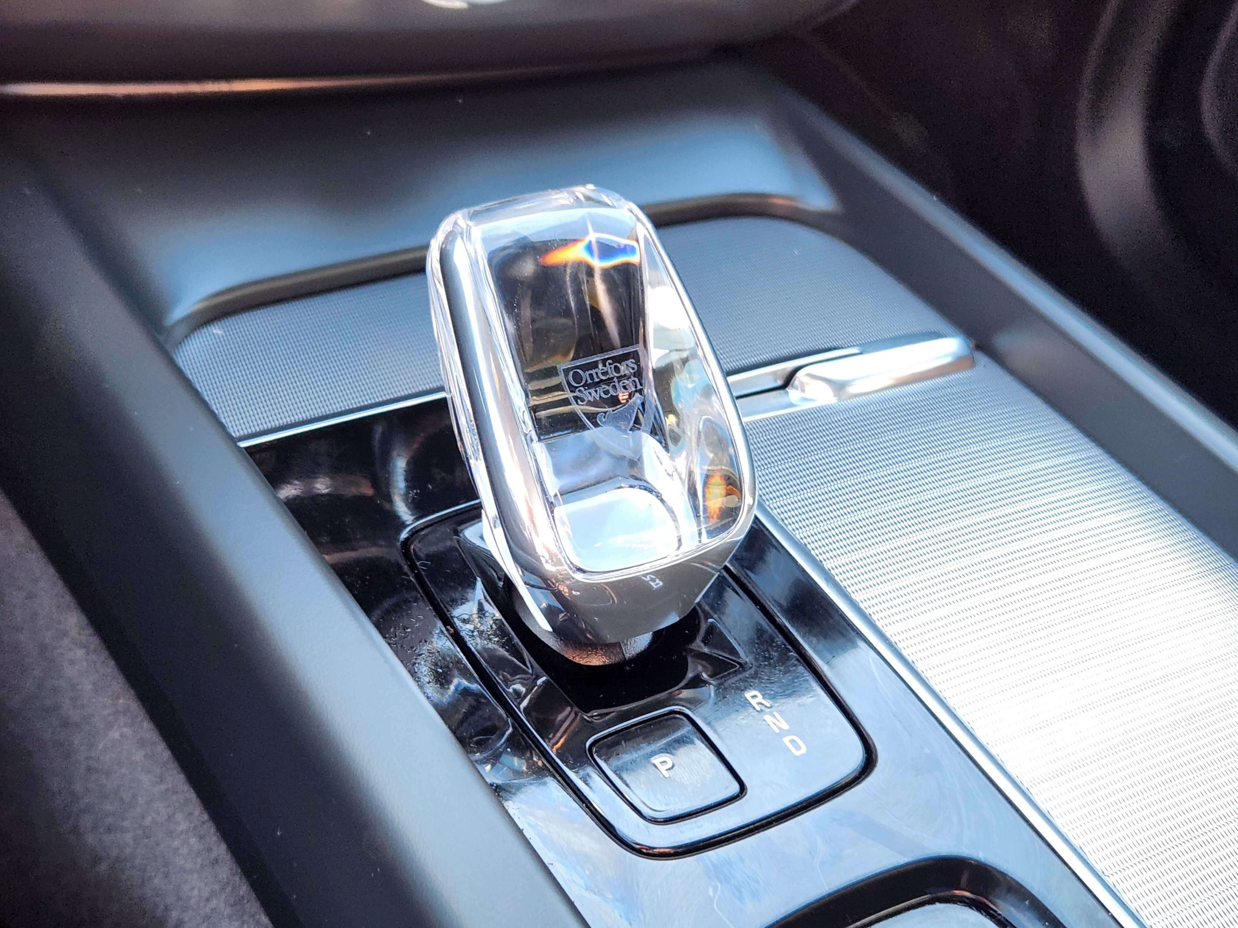 Certified 2025 Volvo XC60 T8 Polestar image 22