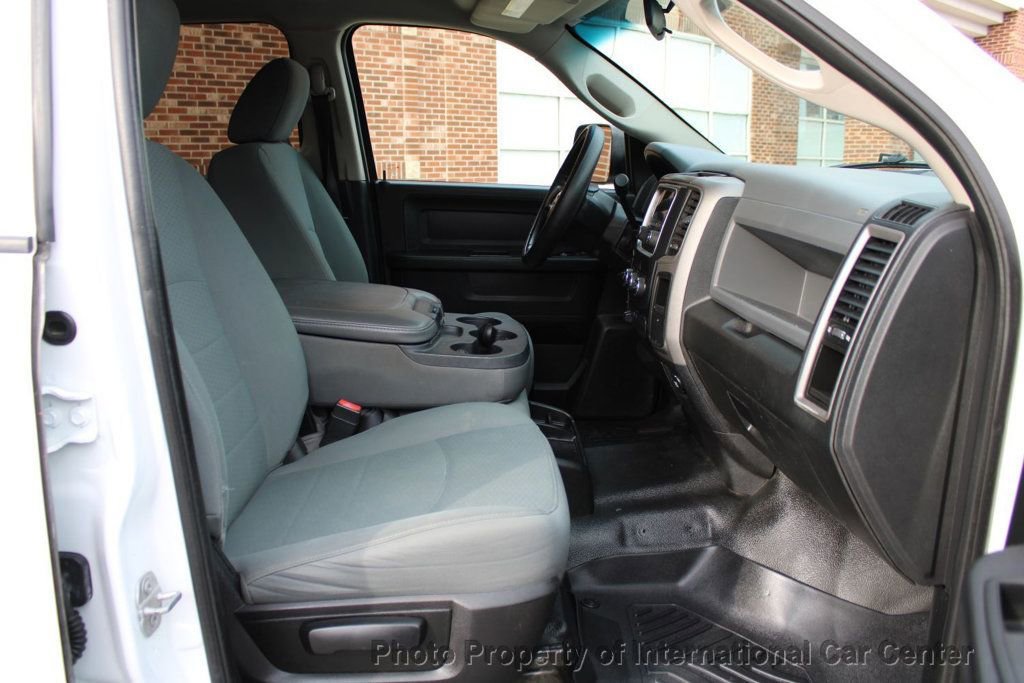 Used 2017 RAM 3500 Tradesman w/ Chrome Appearance Group image 25