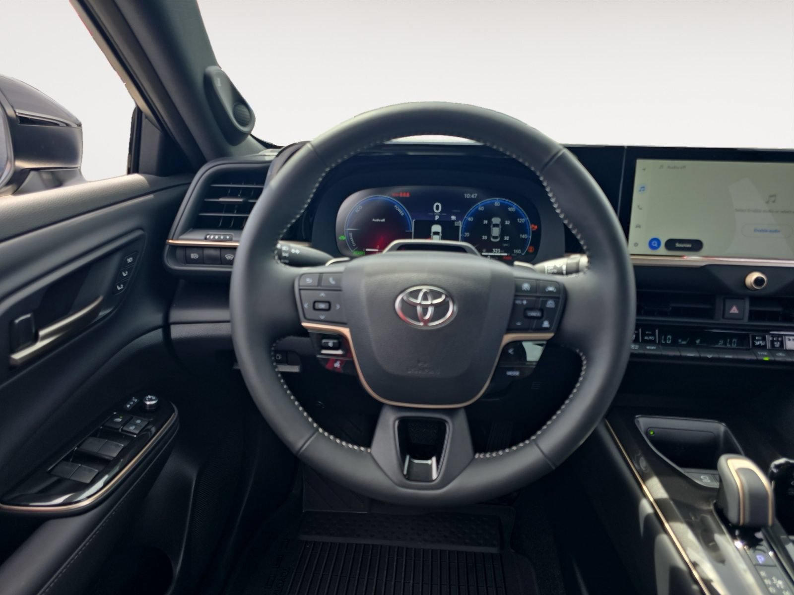 New 2026 Toyota Crown Platinum AWD/4WD image 12