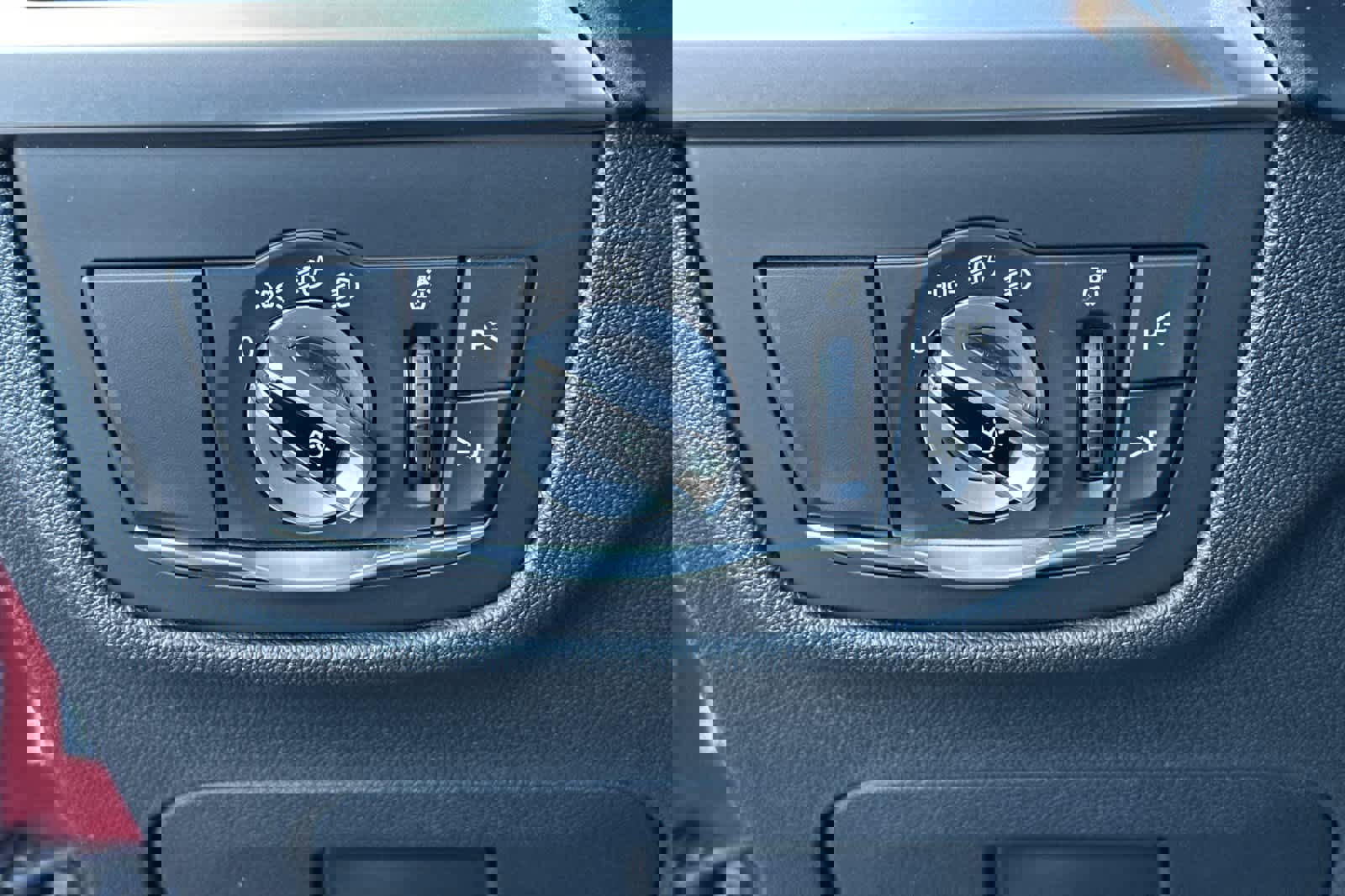 Certified 2023 BMW X3 xDrive30i w/ Premium Package image 33