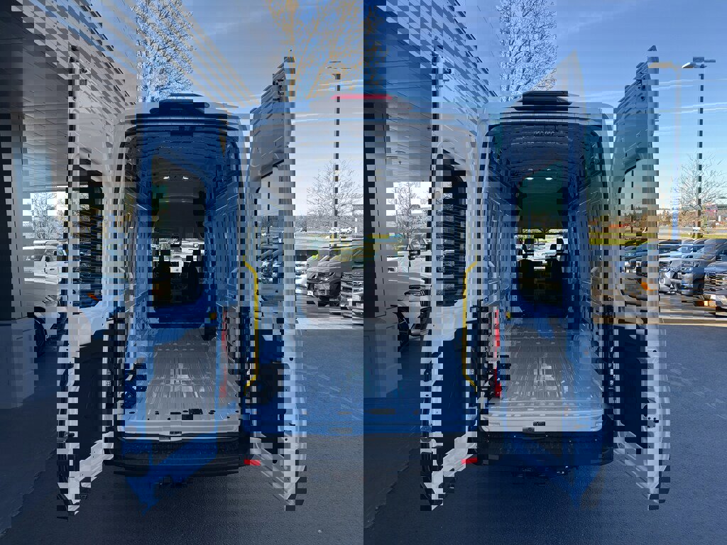 New 2026 Ford Transit 350 148 High Roof AWD image 7