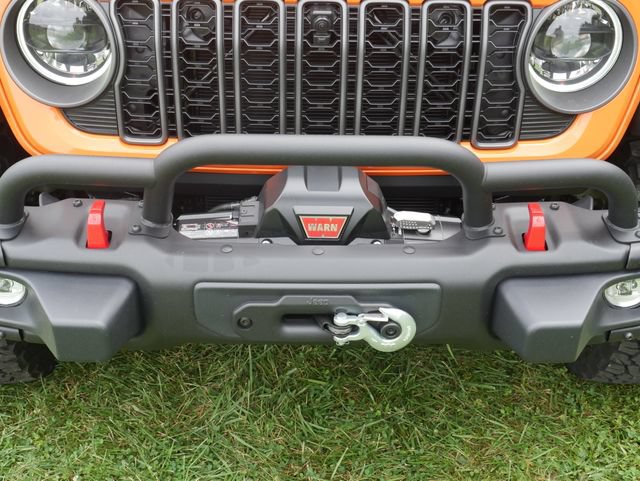 New 2026 Jeep Wrangler Rubicon AWD/4WD image 8