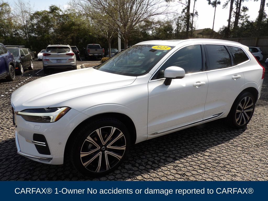 Used 2023 Volvo XC60 B5 Ultimate w/ Climate Package FWD image 3