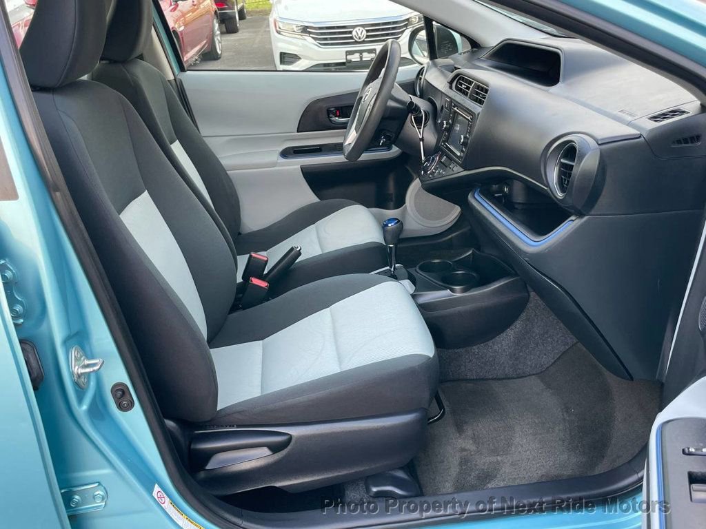 Used 2013 Toyota Prius C Three FWD image 8