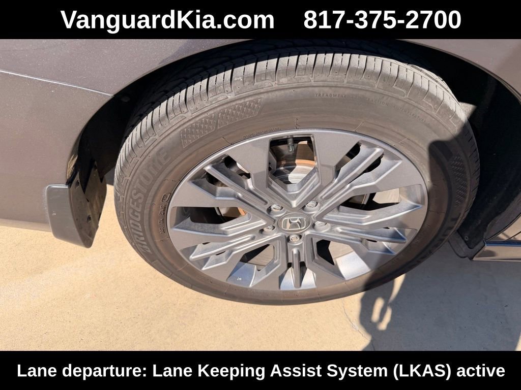 Used 2025 Honda Odyssey Touring image 10