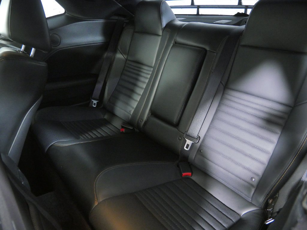 Used 2016 Dodge Challenger R/T Plus RWD image 19