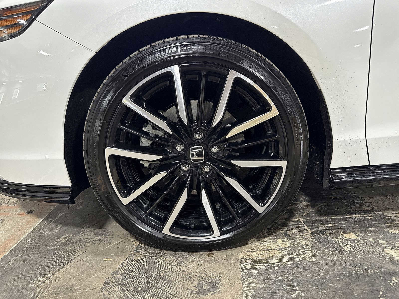 Used 2023 Honda Accord Touring image 10