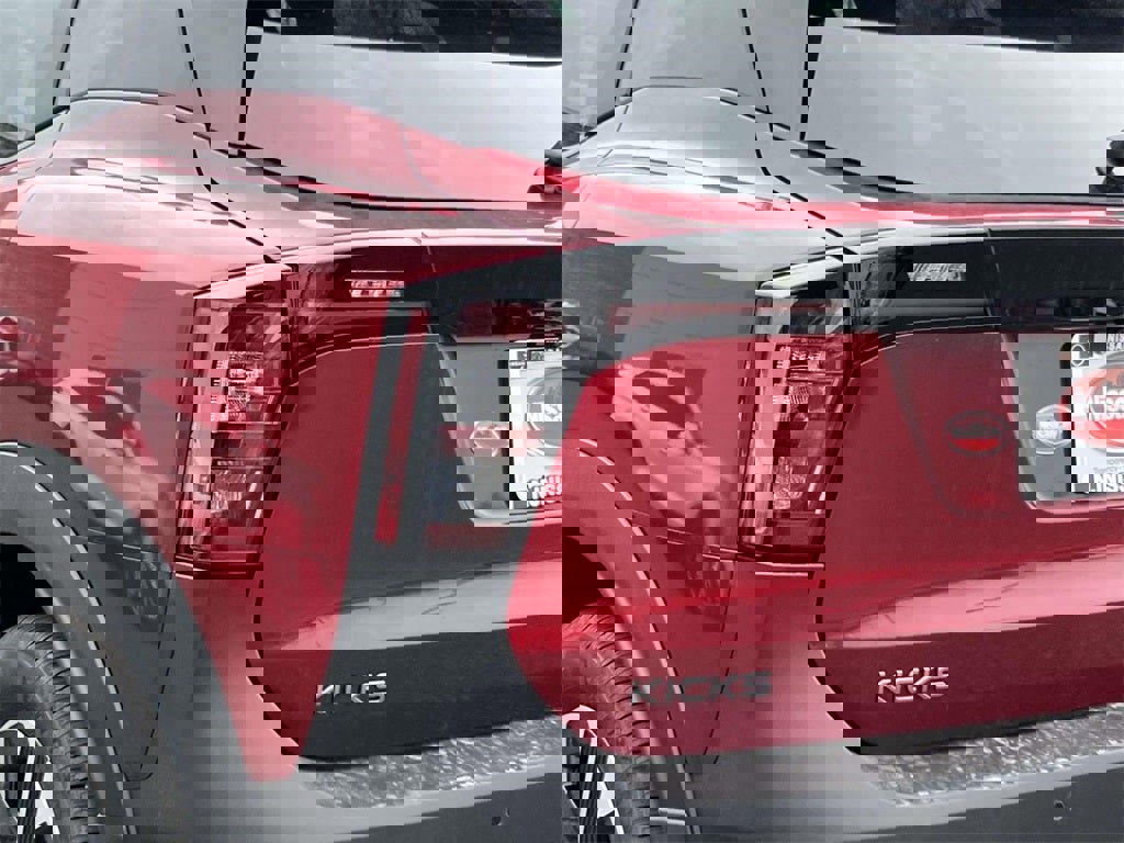 New 2026 Nissan Kicks SV w/ SV Premium Package image 9