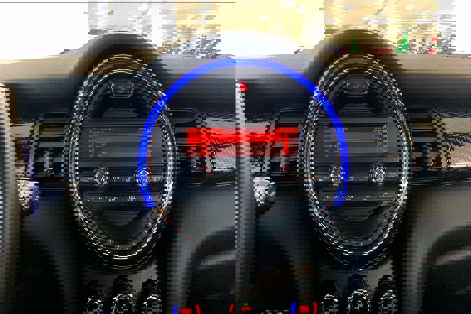 Used 2015 MINI Cooper S image 35