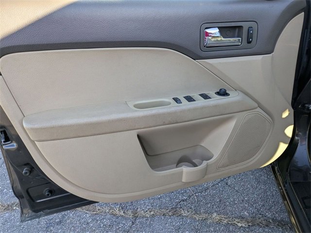 Used 2006 Ford Fusion SE image 17