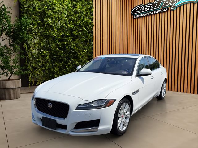 Used 2017 Jaguar XF Premium AWD/4WD image 27