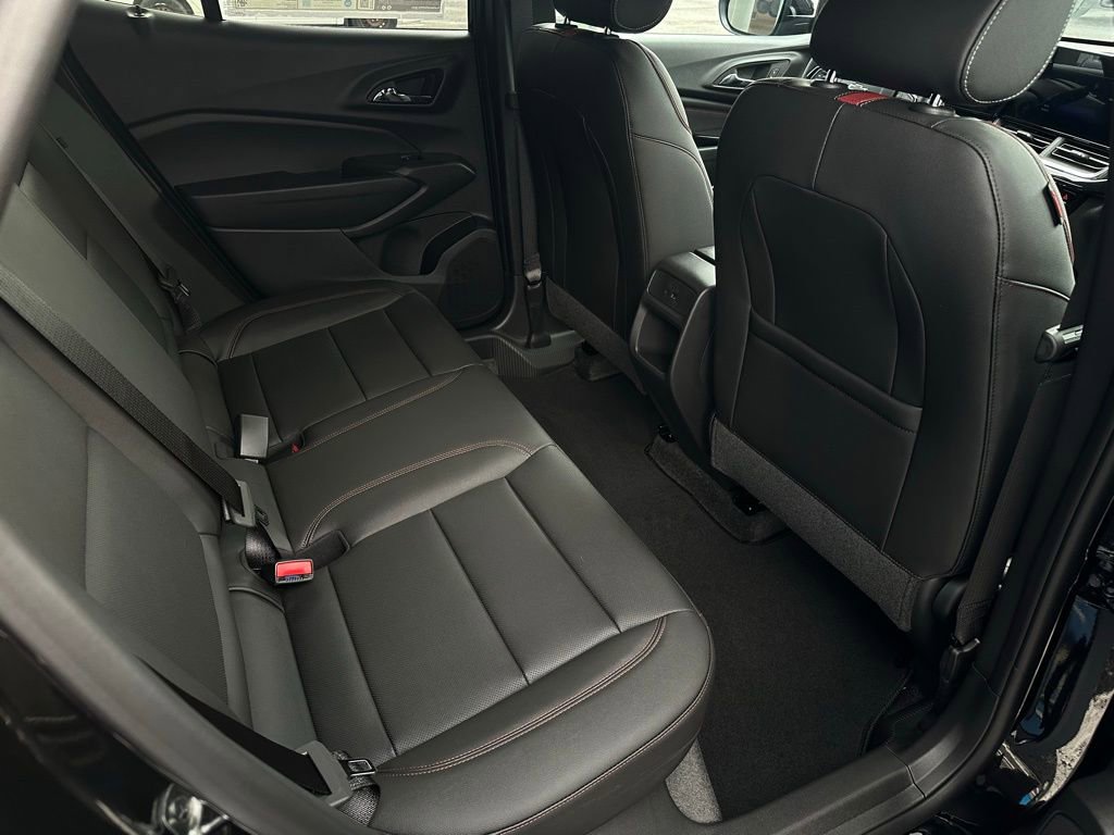 New 2026 Chevrolet Trax RS w/ Driver Confidence Package image 18