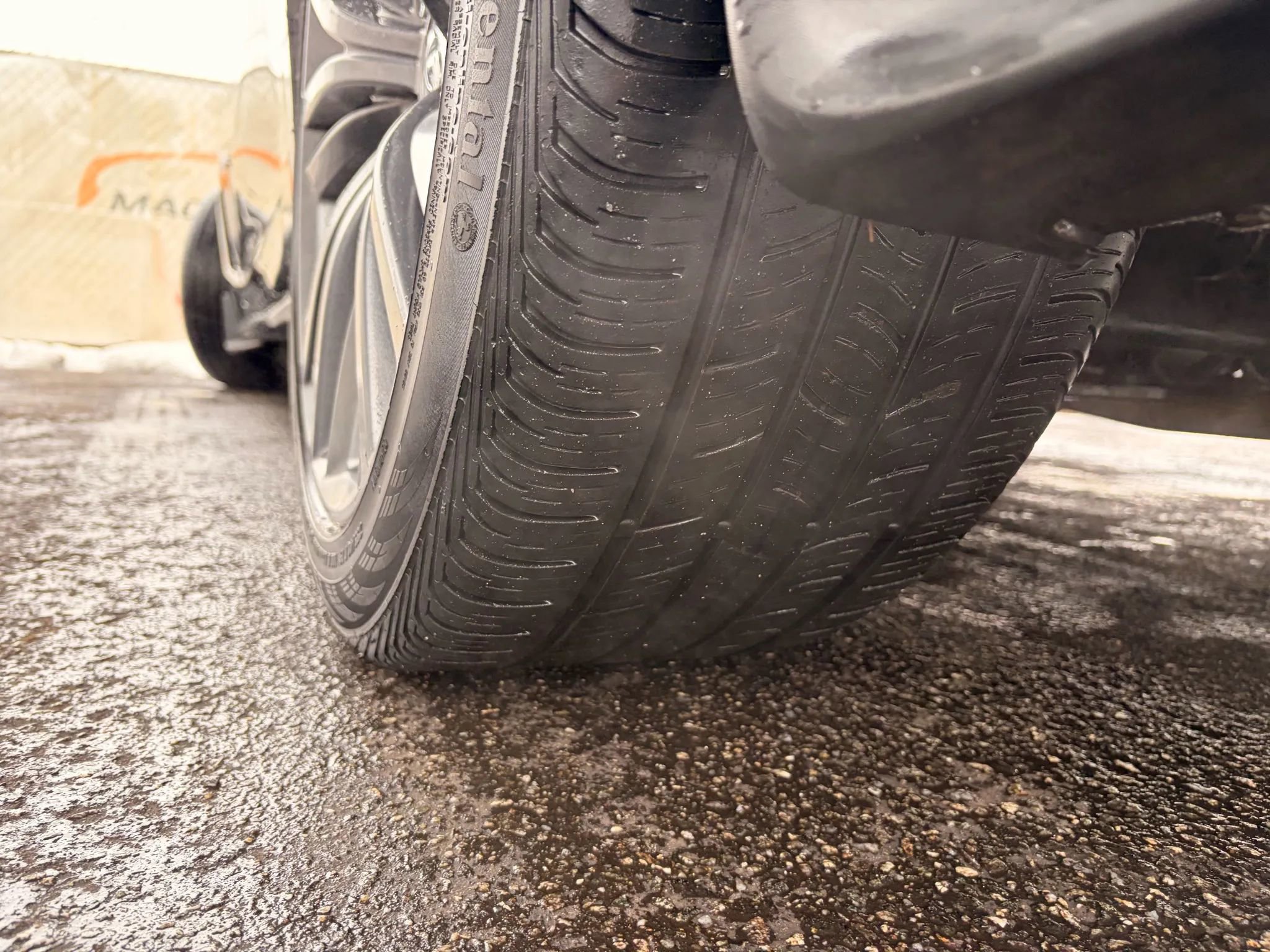 Used 2018 INFINITI Q60 3.0t Luxe w/ Sensory Package 3.0T Luxe image 91