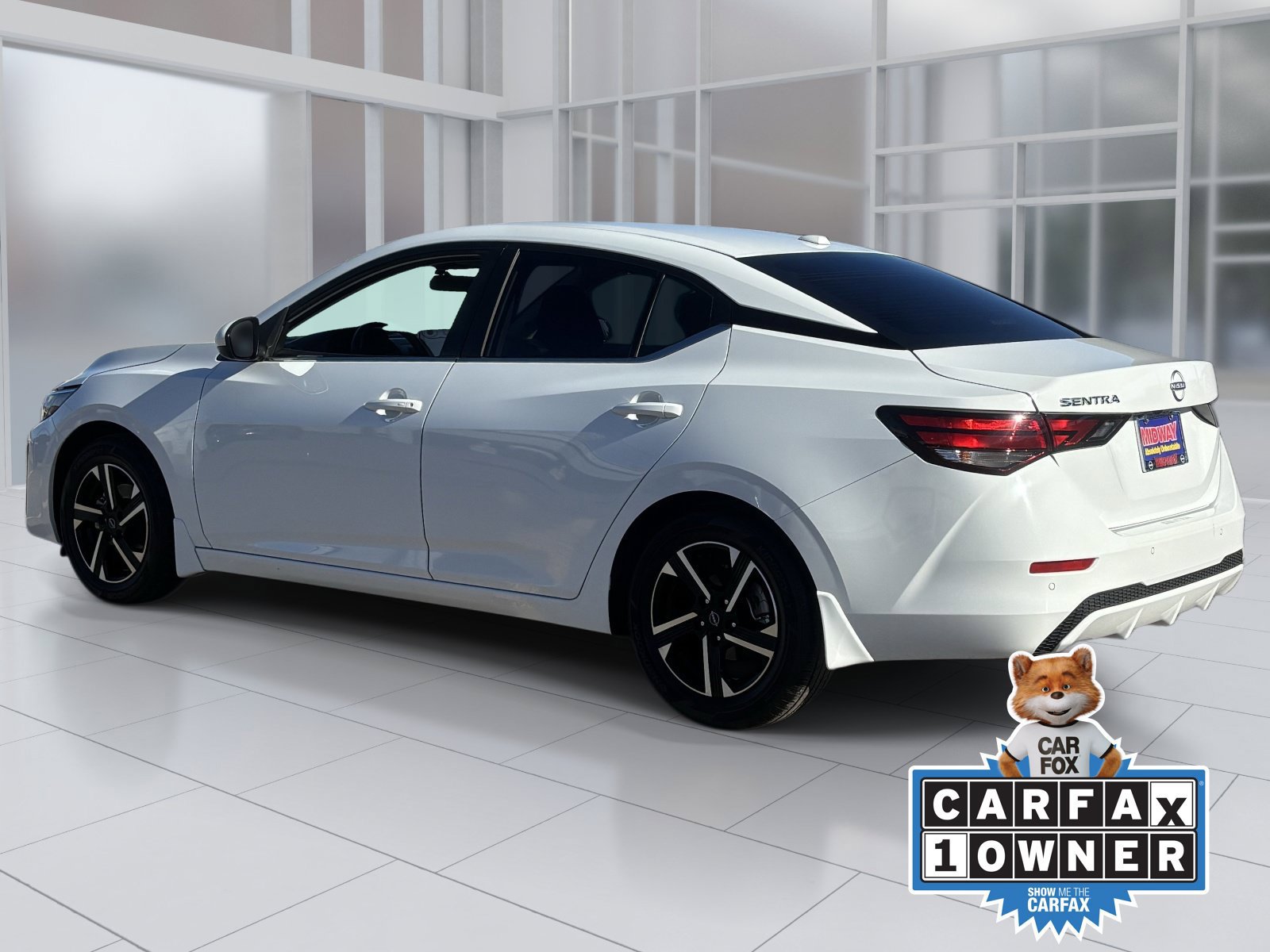 Used 2025 Nissan Sentra SV w/ Trunk Package FWD image 4