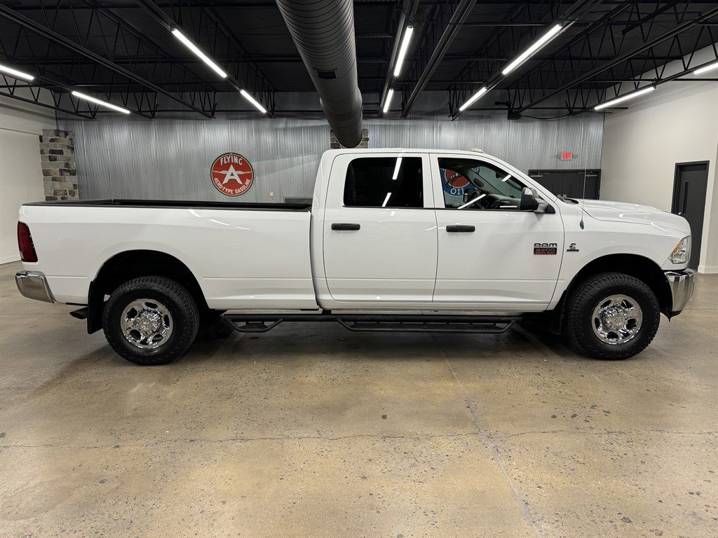 Used 2012 RAM 3500 ST w/ Chrome Appearance Group AWD/4WD image 14