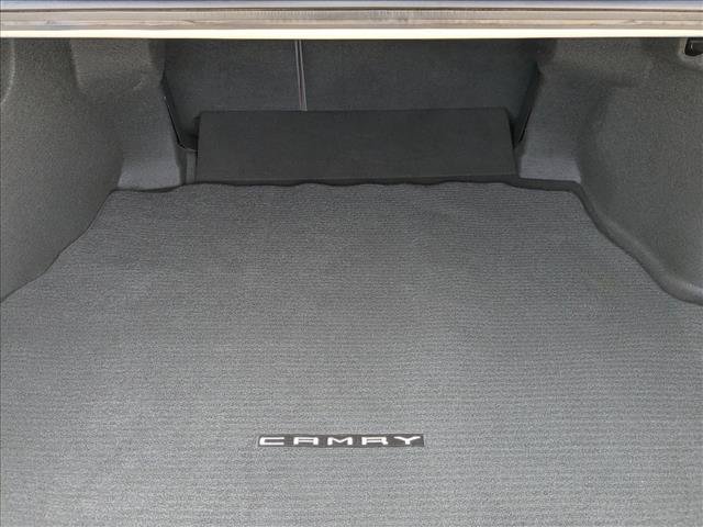 Used 2022 Toyota Camry XSE w/ Navigation Upgrade Package FWD image 6