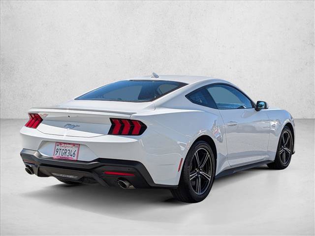 Used 2025 Ford Mustang Premium RWD image 5